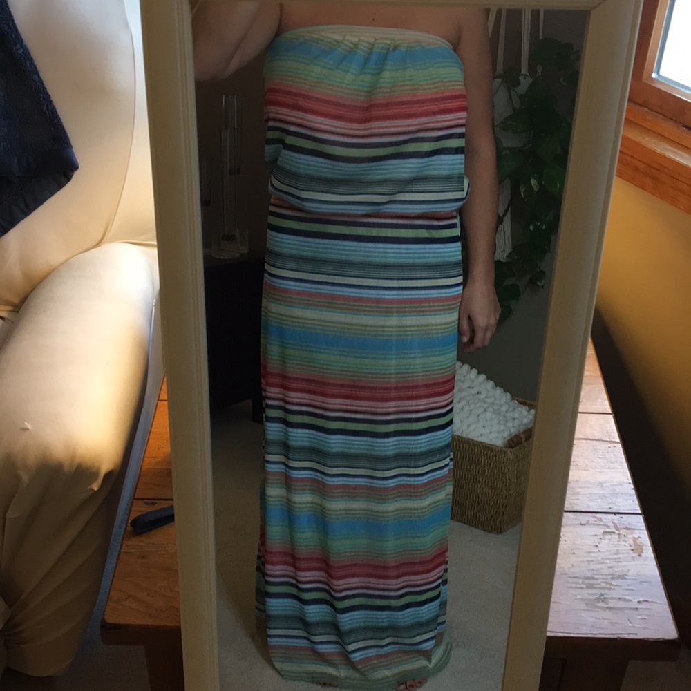 Strapless maxi